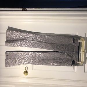 Silver on grey print flare leg pants. Size7/8, 32 inch inseam